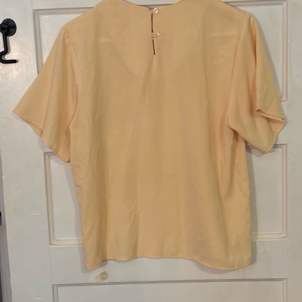Blouse - Picture 3 of 3